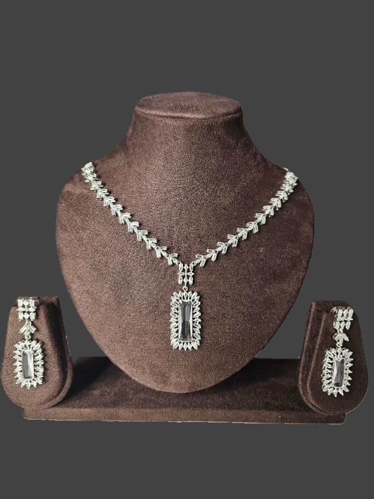 CZ NE0002-2 NECKLACE WITH EARRING SET