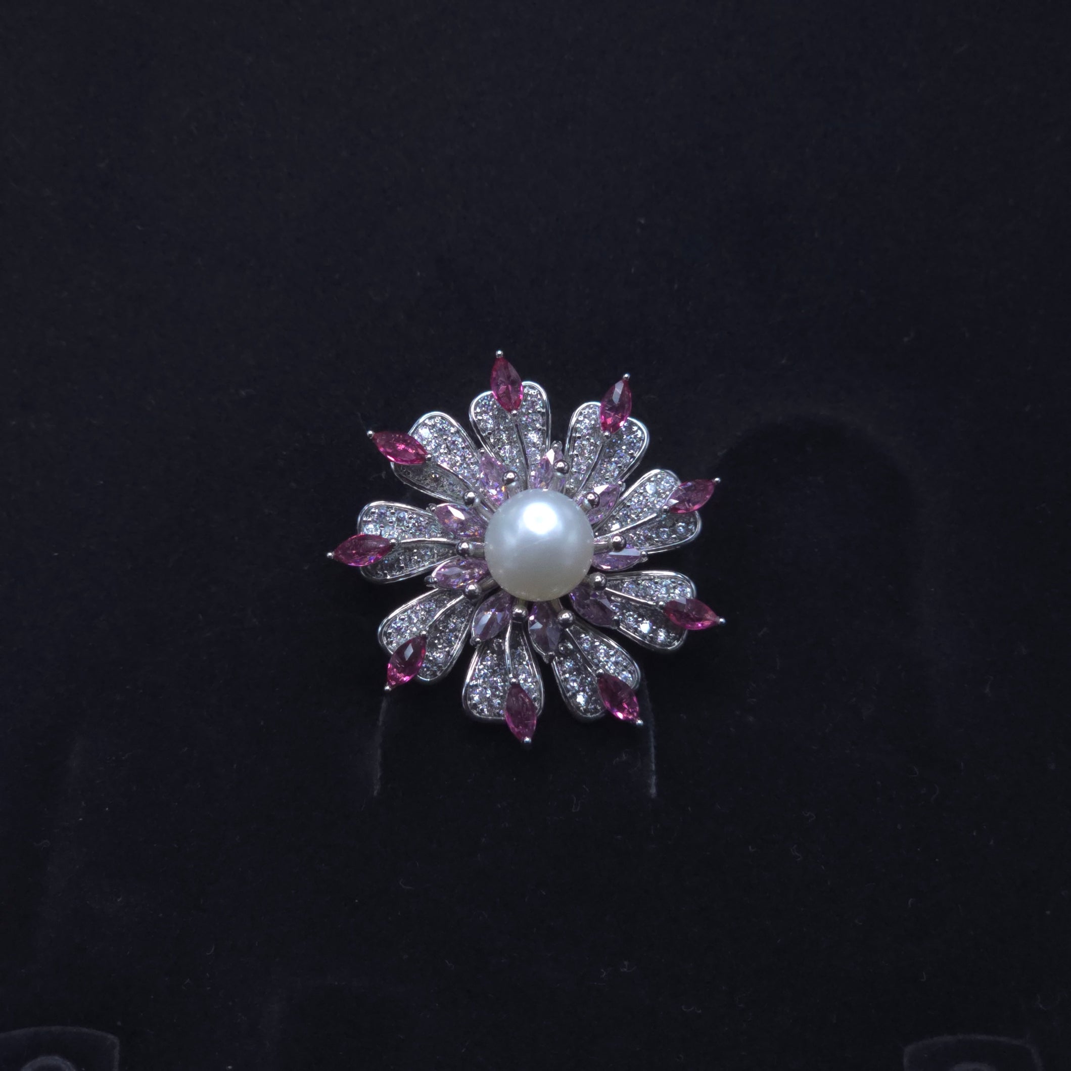 Elegant Pearl & Pink Crystal Flower Brooch | بروش زهرة لؤلؤ وكريستال أنيق