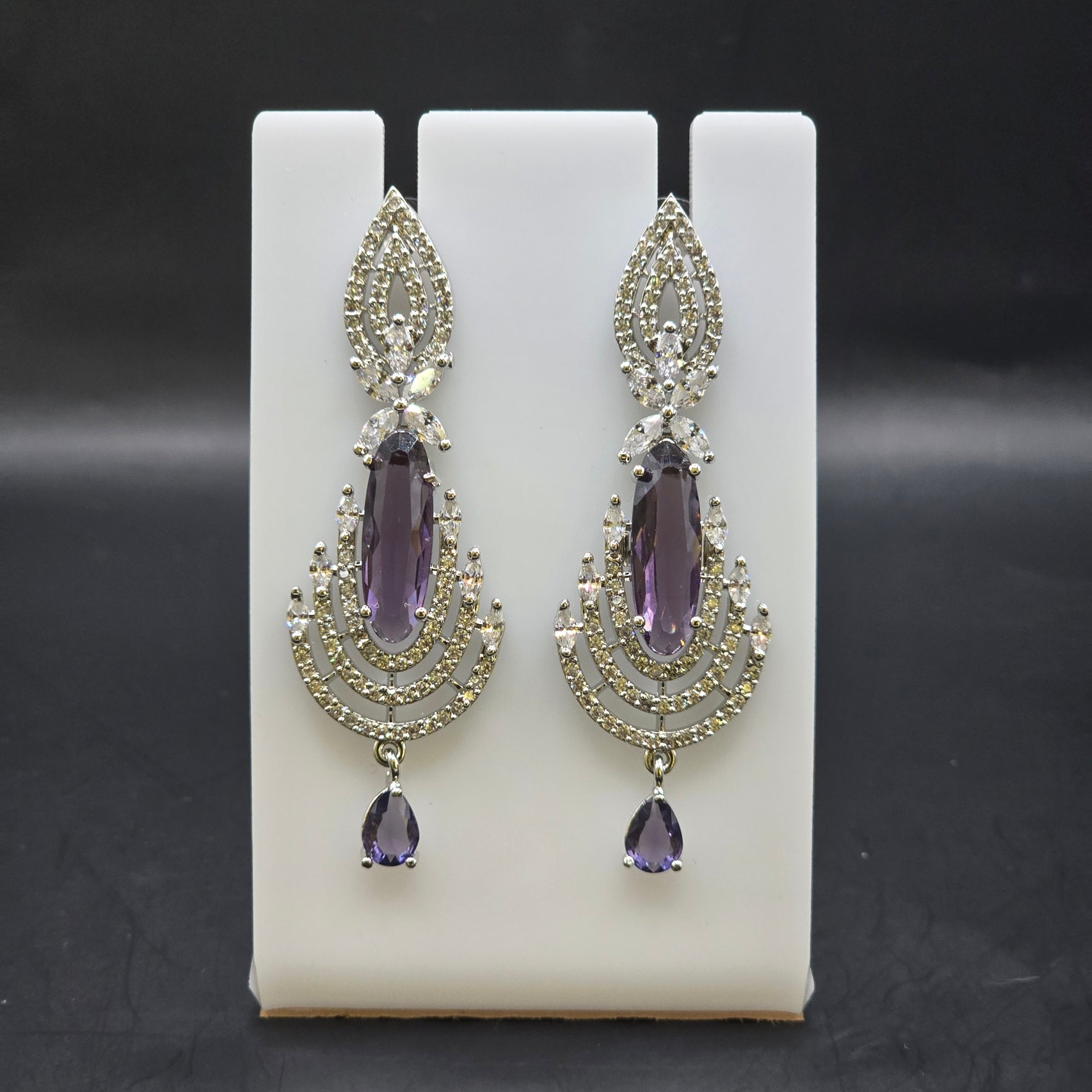 Silver Rhodium Purple Amethyst CZ Chandelier Earrings – Luxury Bridal Imitation Danglers | أقراط متدلية بنفسجية فاخرة