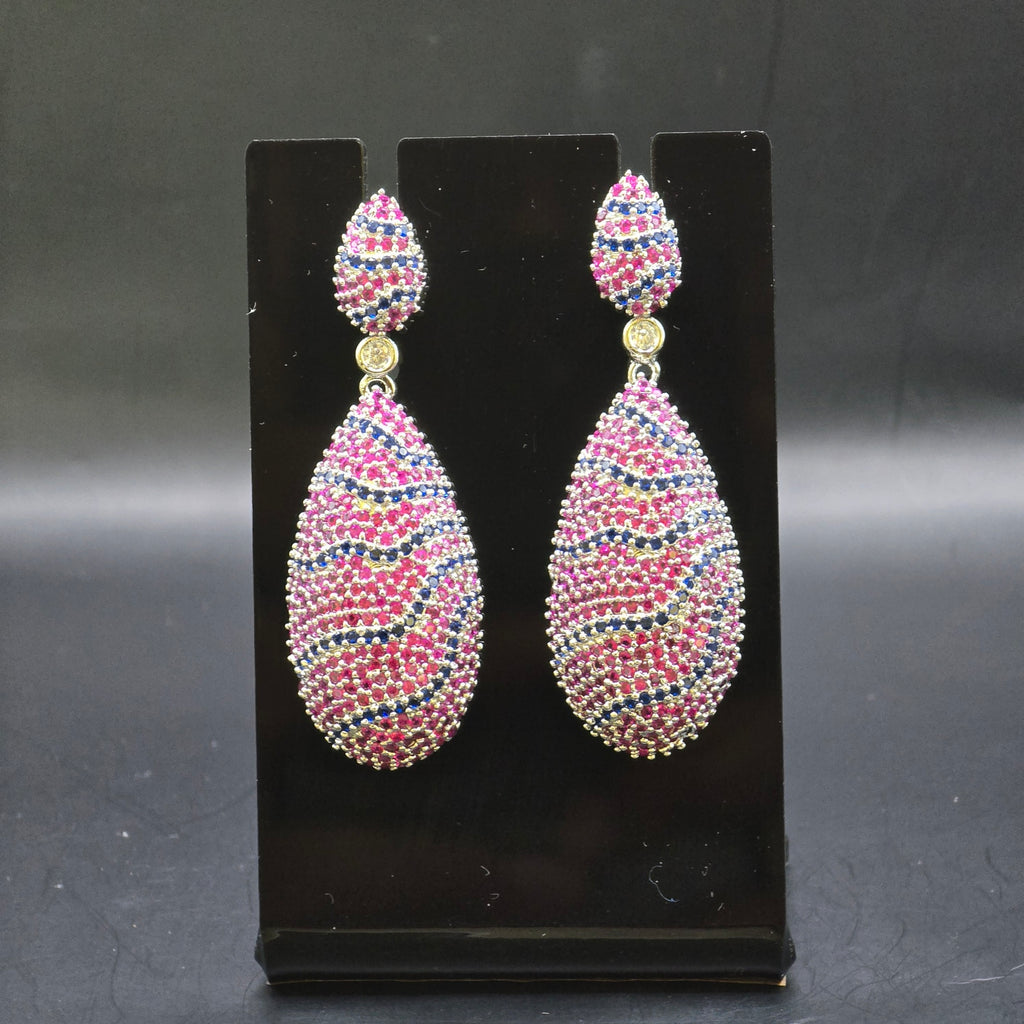 Manruya Pink Ruby & Sapphire Wave Pavé Drop Earrings - أقراط الموزاييك الفاخرة