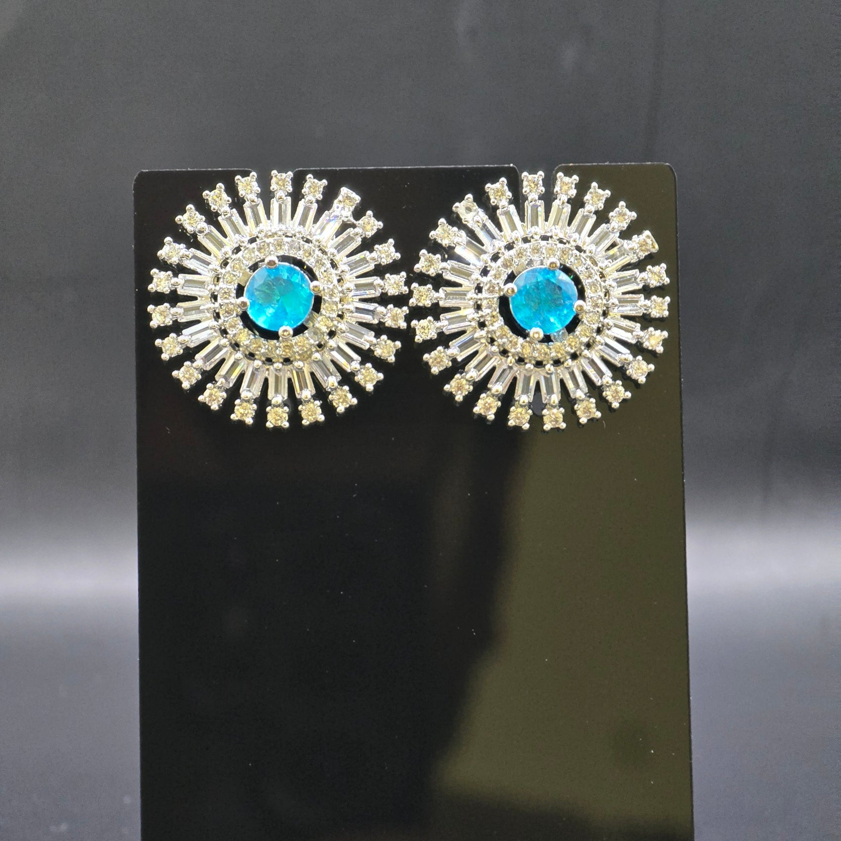 Manruya Aquamarine Blue Baguette Sunburst Stud Earrings - أقراط الشمس الفيروزية