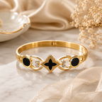 Manruya Anti-Tarnish Black Clover Bracelet | سوار مانرويا الأسود بتصميم البرسيم المقاوم لتغير اللون
