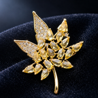 Luxury Leaf Crystal Hijab Brooch | بروش حجاب فاخر بتصميم الورقة والكريستال