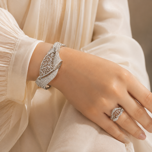 Elara Silver-Tone Bracelet & Ring Set | طقم إيلارا من سوار وخاتم بلون فضي