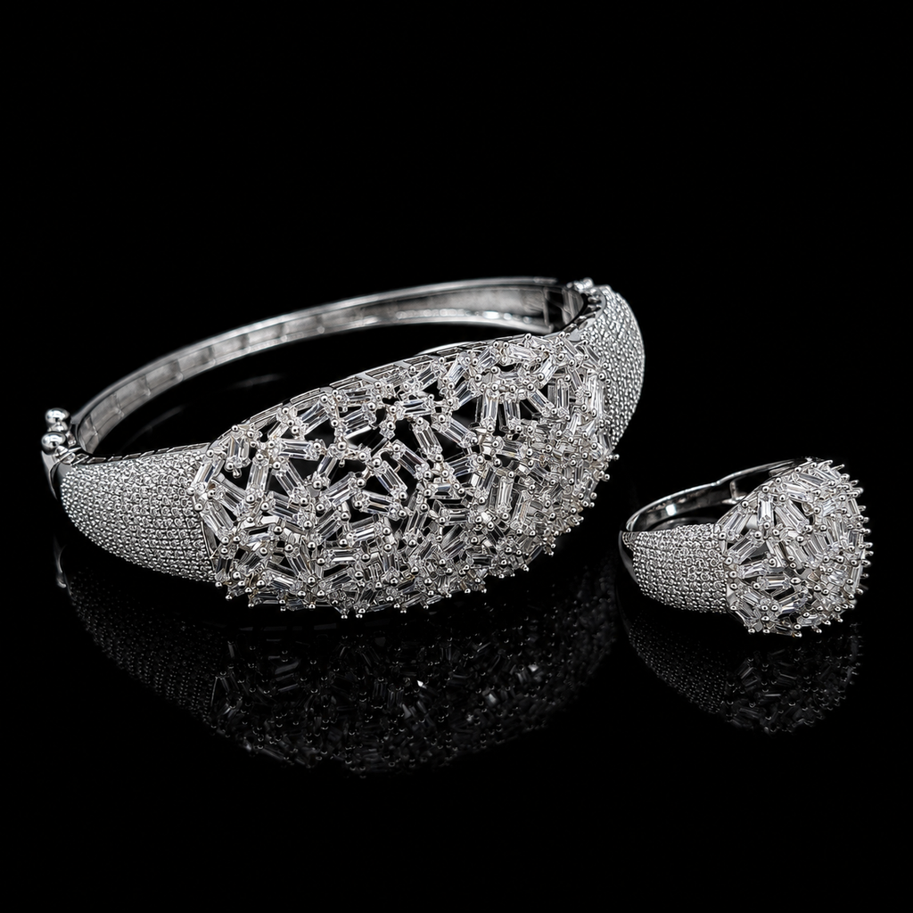 Celestara Silver-Tone Bracelet & Ring Set | طقم سيليستارا من سوار وخاتم بلون فضي