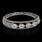 Seraphina Silver-Tone Heart Stone Bracelet | سوار سيرافينا بلون فضي بأحجار على شكل قلب