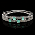 Aurelia Silver-Tone Green Stone Bracelet | سوار أوريليا بلون فضي بأحجار خضراء