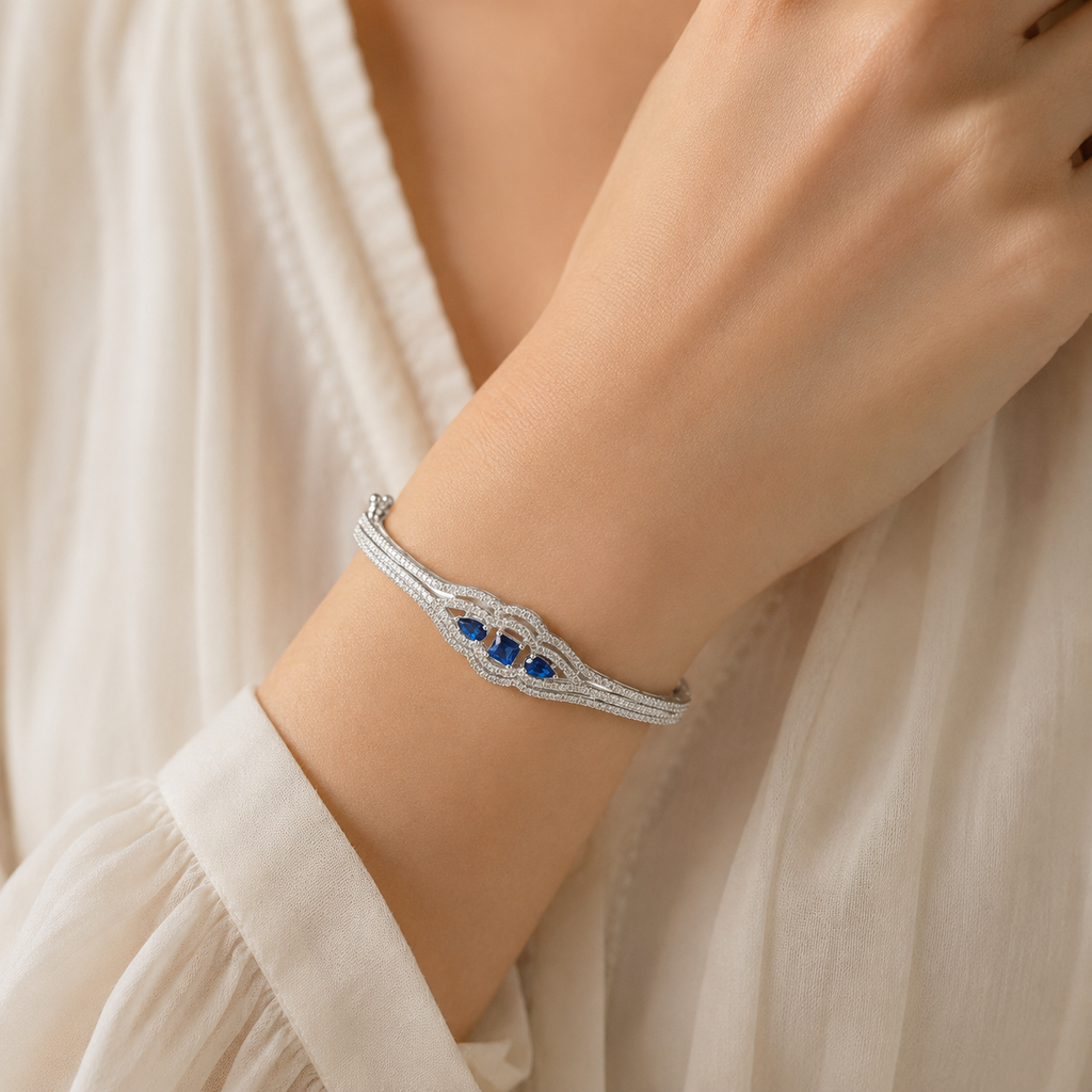 Azurelle Blue Stone Silver-Tone Bracelet | سوار أزوريلا بلون فضي بأحجار زرقاء