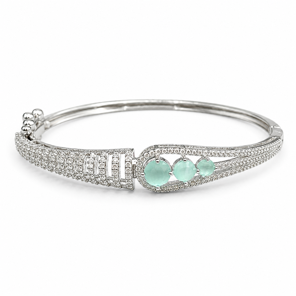 Avelisse Aqua Stone Bracelet | سوار أفليس بأحجار أكوا