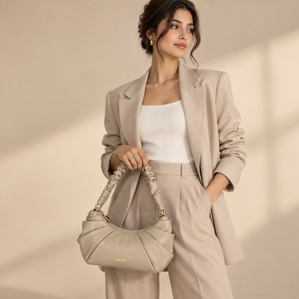 Beige Ruched Hobo Shoulder Handbag | حقيبة كتف هوبو بيج بتصميم مجعّد