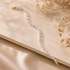 The Radiant Starline Baguette-Cut Bracelet | سوار "راديانت ستارلاين" بقطع الباغيت