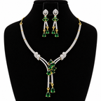 Elegant Crystal Necklace & Earrings Set – Y-Shaped Design | طقم عقد وأقراط كريستالي بتصميم أنيق