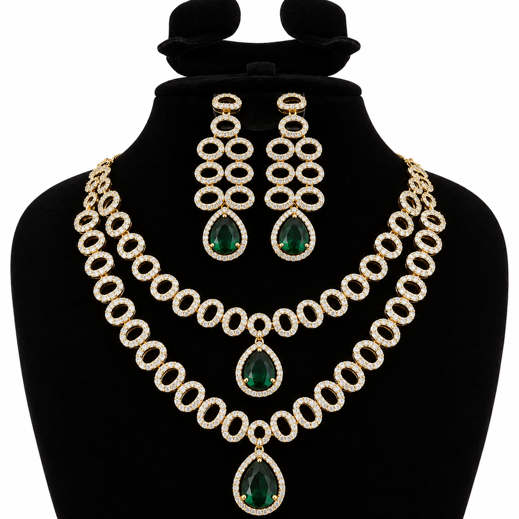 Emerald Green & Gold-Tone Chandelier Necklace and Earrings Set | طقم عقد وأقراط متدلية باللون الأخضر الزمردي والذهبي