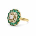 Emerald Halo Statement Ring for Women | خاتم زمردي فاخر بتصميم هالة للنساء