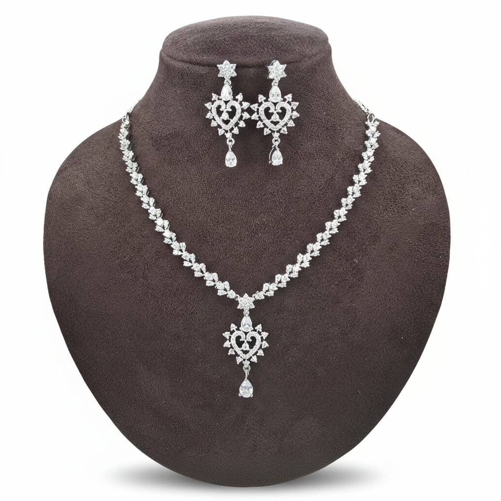 "Heart & Star" Crystal White AD Necklace Set - Silver Finish | طقم مجوهرات قلب ونجمة زركون