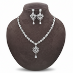"Heart & Star" Crystal White AD Necklace Set - Silver Finish | طقم مجوهرات قلب ونجمة زركون