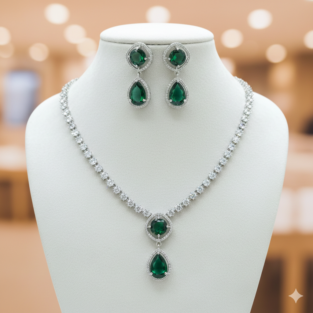 Royal Emerald Green American Diamond Bridal Necklace Set - طقم عقد زفاف فاخر مرصع بالألماس والزمرد الأخضر