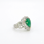 Emerald Teardrop Statement Ring for Women | خاتم زمرد أخضر فاخر للنساء