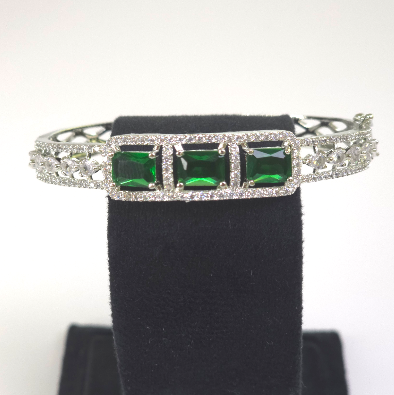 Exquisite Silver Green Cubic Zirconia Kada – Wedding & Party Collection