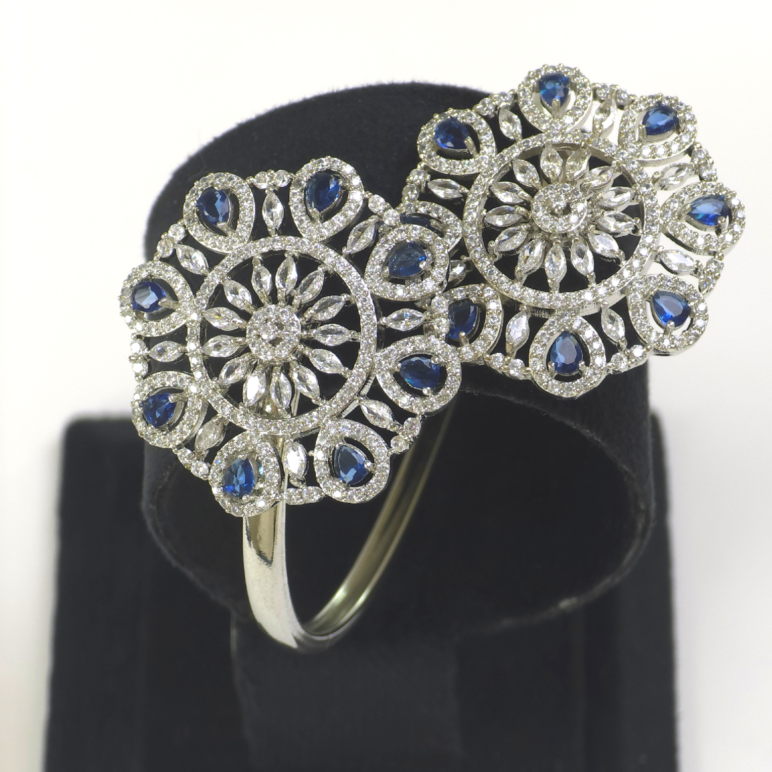 Elegant Blue Cubic Zirconia Double-Round Silver Bracelet