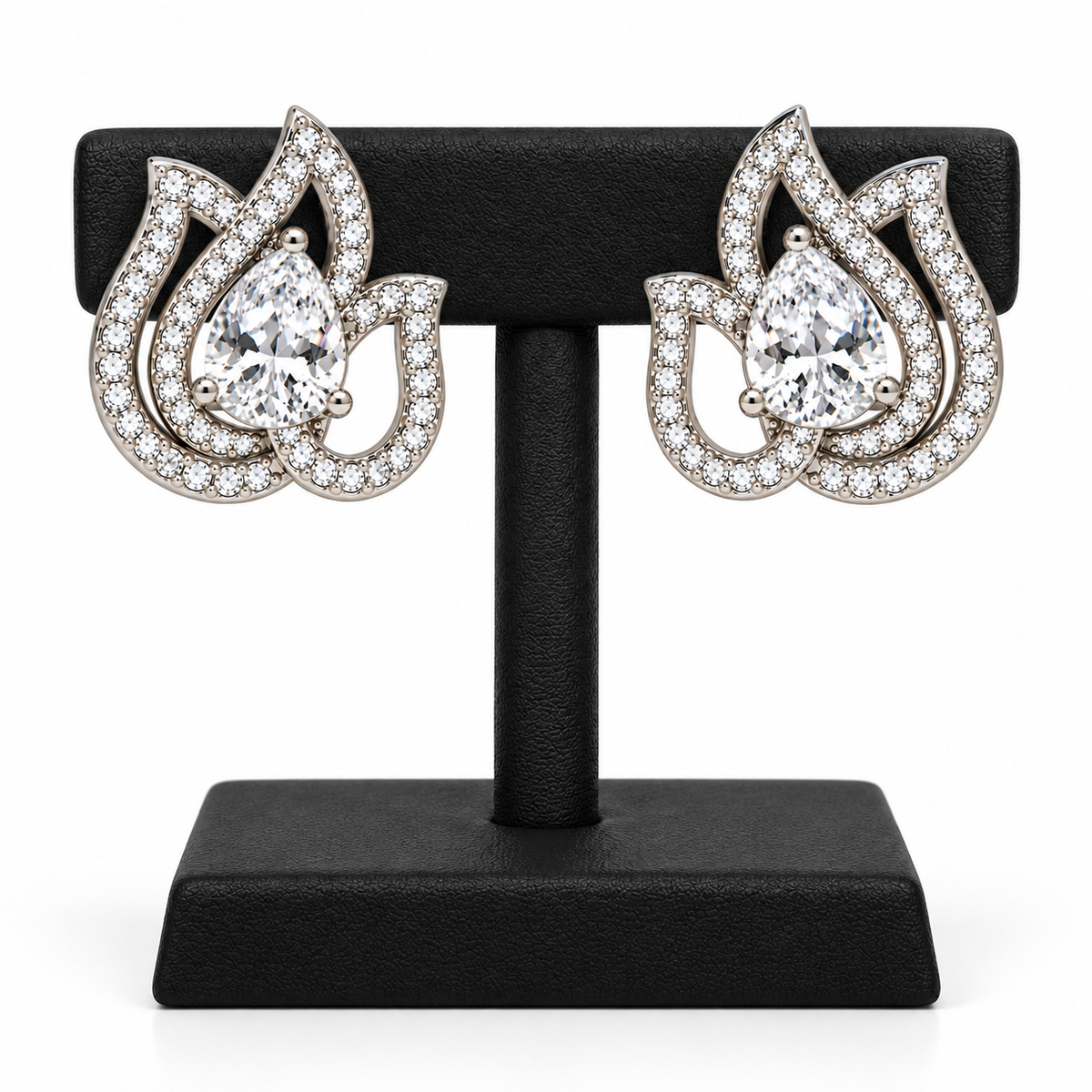 Elegant Lotus Design Crystal Stud Earrings | أقراط كريستالية بتصميم زهرة اللوتس الأنيق