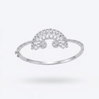Modern Floating Emerald-Cut Silver Bracelet | سوار فضي عصري بقطع الزمرد العائم
