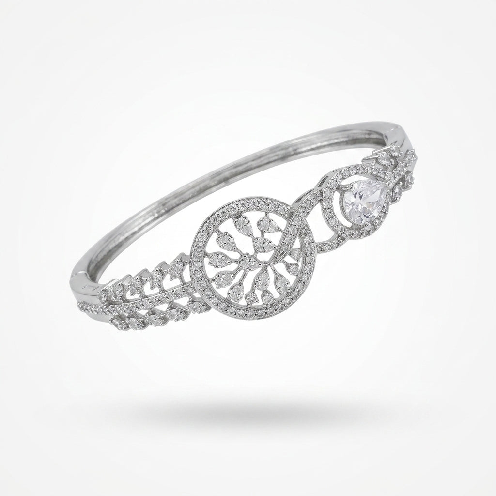 Glistening Tree of Life & Pear-Drop Silver Bracelet | سوار شجرة الحياة الفضي بقطرة الكمثرى اللامعة