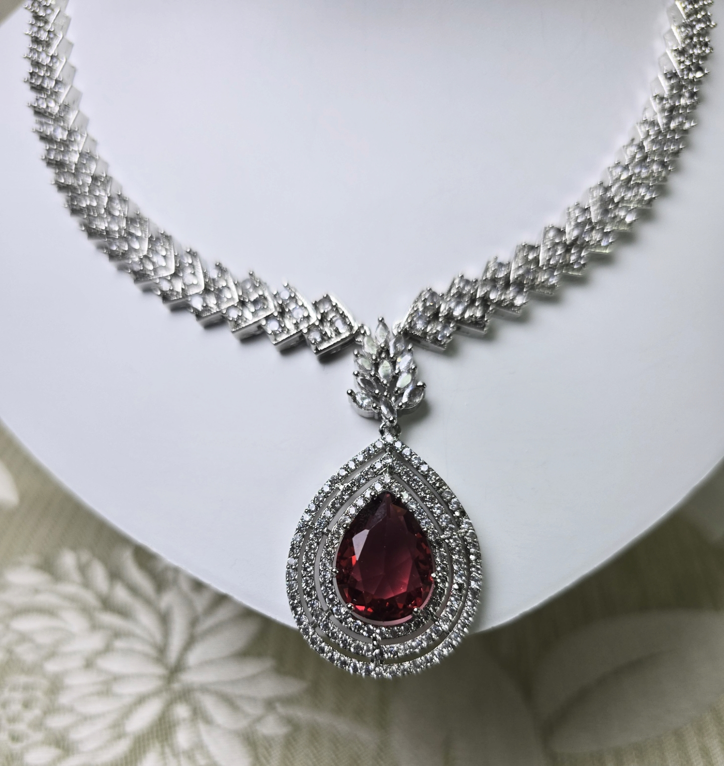 Elegant Red Cubic Zirconia Half-Set – Party & Wedding Collection