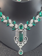 Elegant Green Cubic Zirconia Necklace – Refined Party Collection