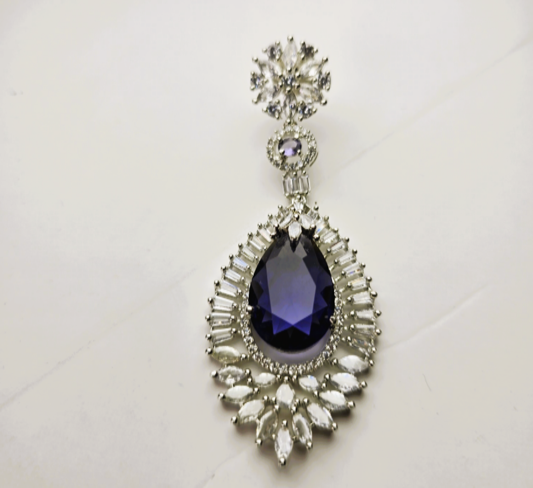 Exquisite Navy Blue Cubic Zirconia Half-Set – Elegant Party Collection