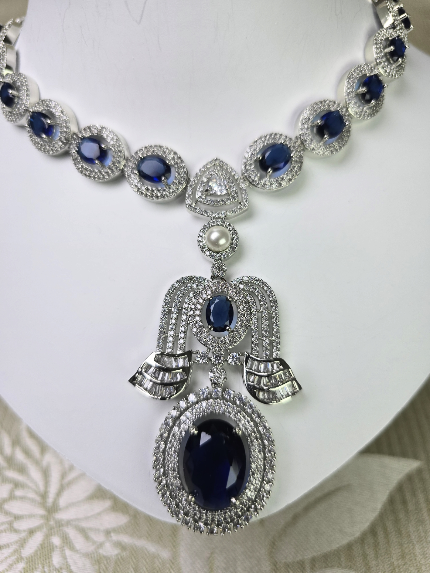 Exquisite Blue Cubic Zirconia Necklace Set – Luxury Party Collection