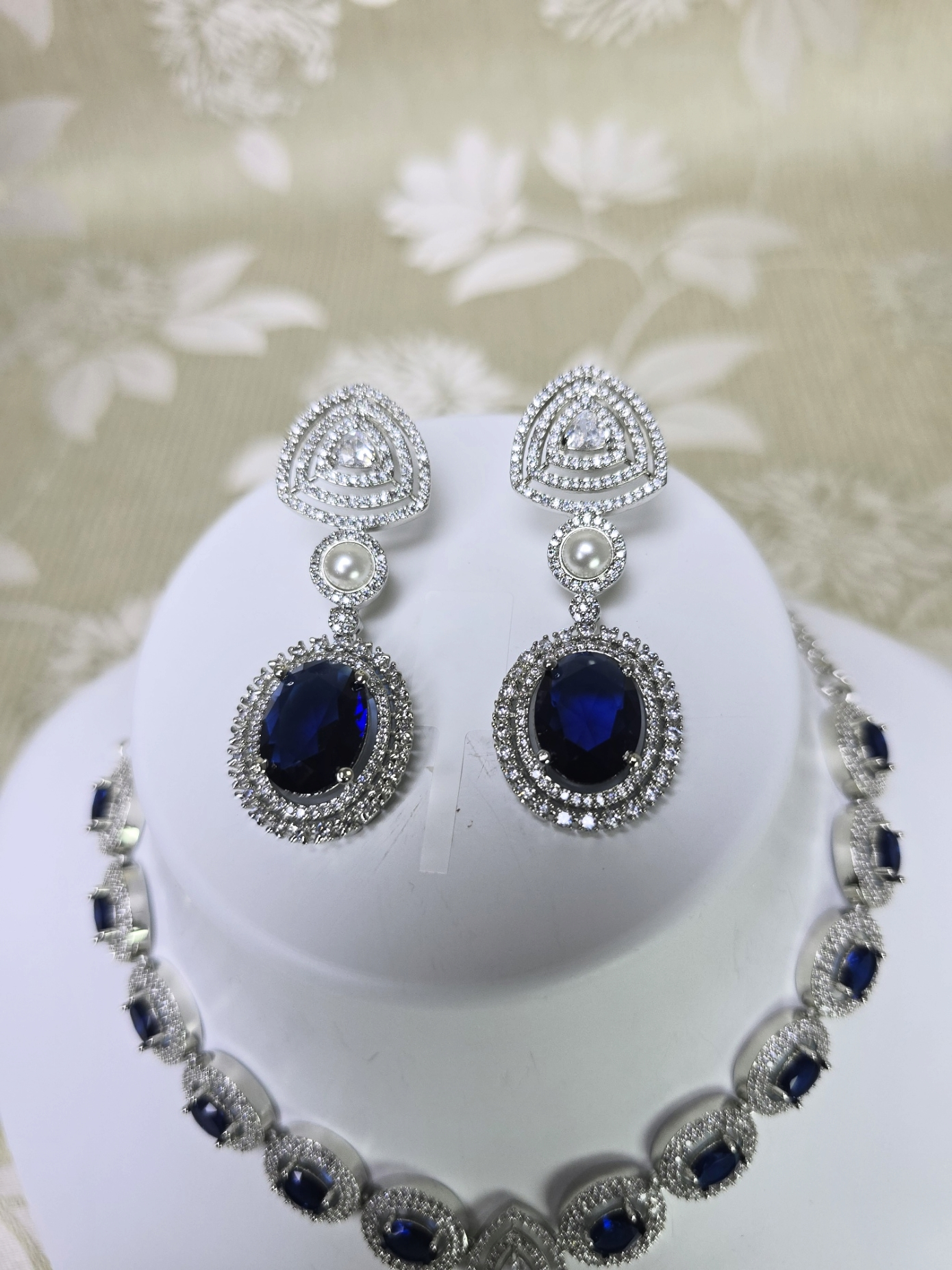 Exquisite Blue Cubic Zirconia Necklace Set – Luxury Party Collection