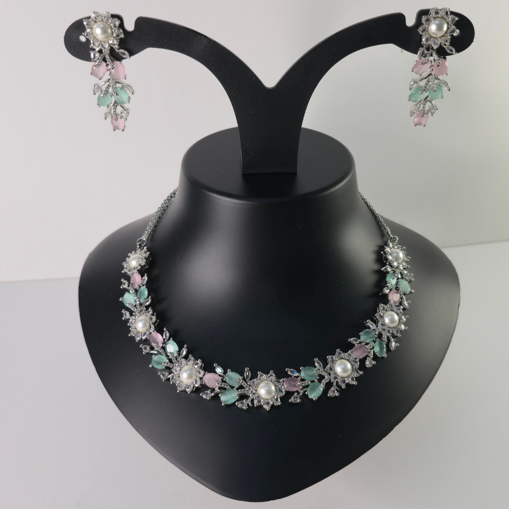 Elegant Multicolor Cubic Zirconia Half-Set – Wedding & Party Collection