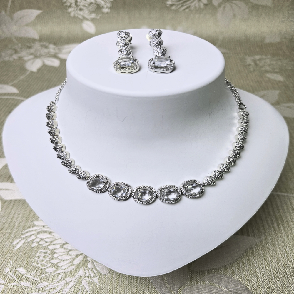 Elegant Silver Cubic Zirconia Jewelry Set – Timeless Casual & Party Wear