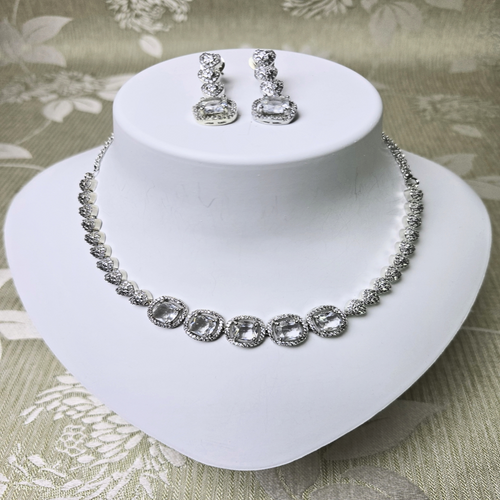 Elegant Silver Cubic Zirconia Jewelry Set – Timeless Casual & Party Wear