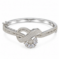 Elegant Silver-Tone Crystal Infinity Knot Bracelet | سوار أنيق بلون فضي بتصميم عقدة اللانهاية مرصع بالكريستال