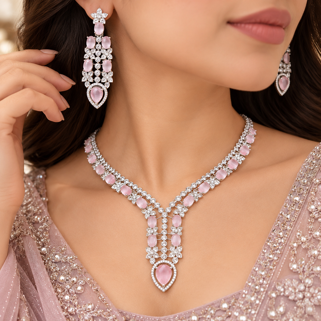 Elegant Crystal Chandelier Necklace & Earrings Set | طقم عقد وأقراط كريستالي أنيق بتصميم متدلي