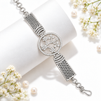 Floral Crystal Medallion Chain Bracelet for Women | سوار نسائي بسلسلة وزخرفة دائرية بنقوش زهرية وكريستالية