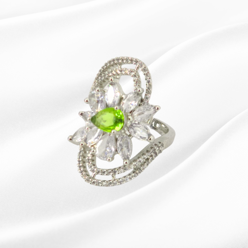 Exquisite Green Cubic Zirconia Silver Ring